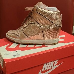 Nike Dunk Sky Hi Metallic Red Bronze (Rose Gold)